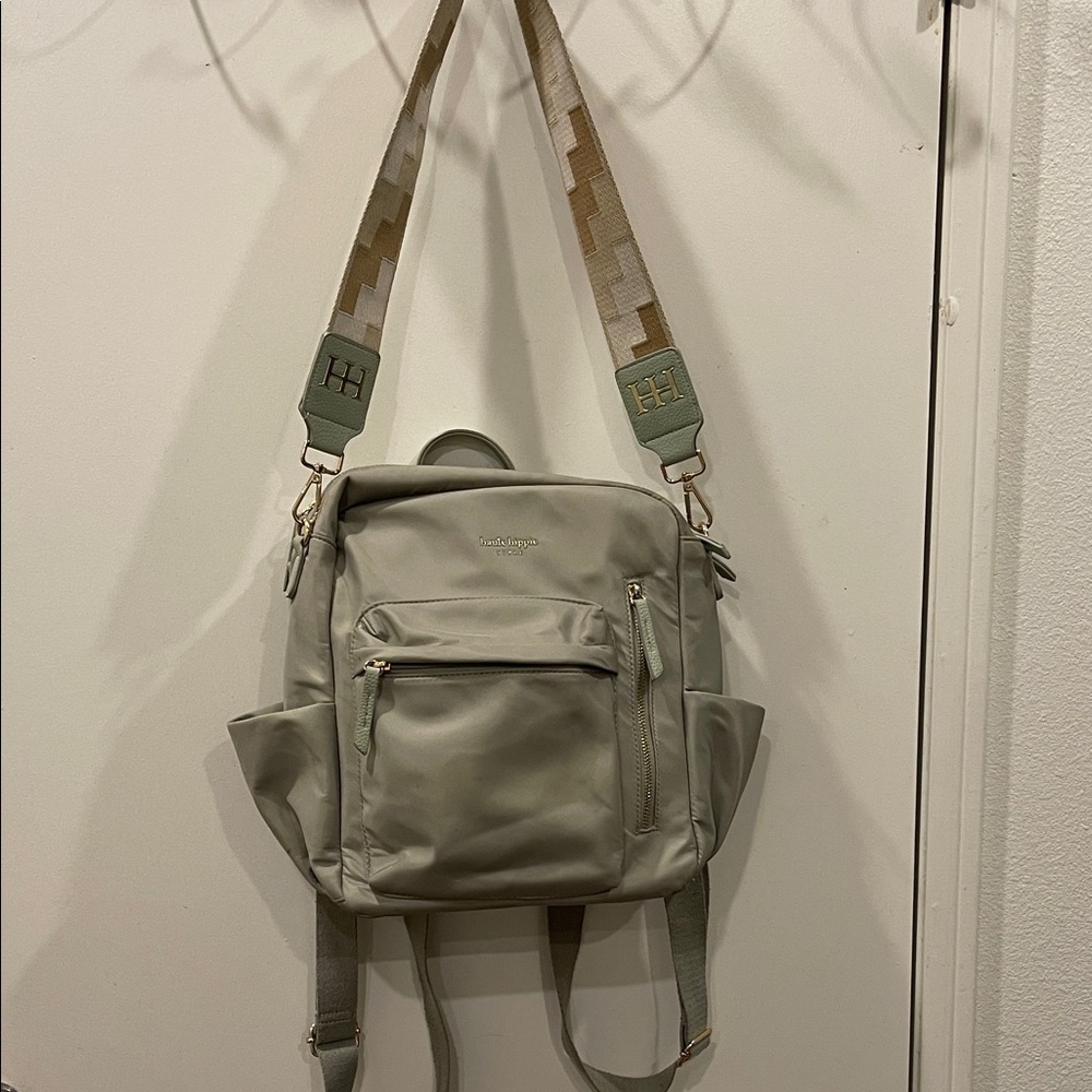 Light Green Backpack with Adjustable Strap - image 1